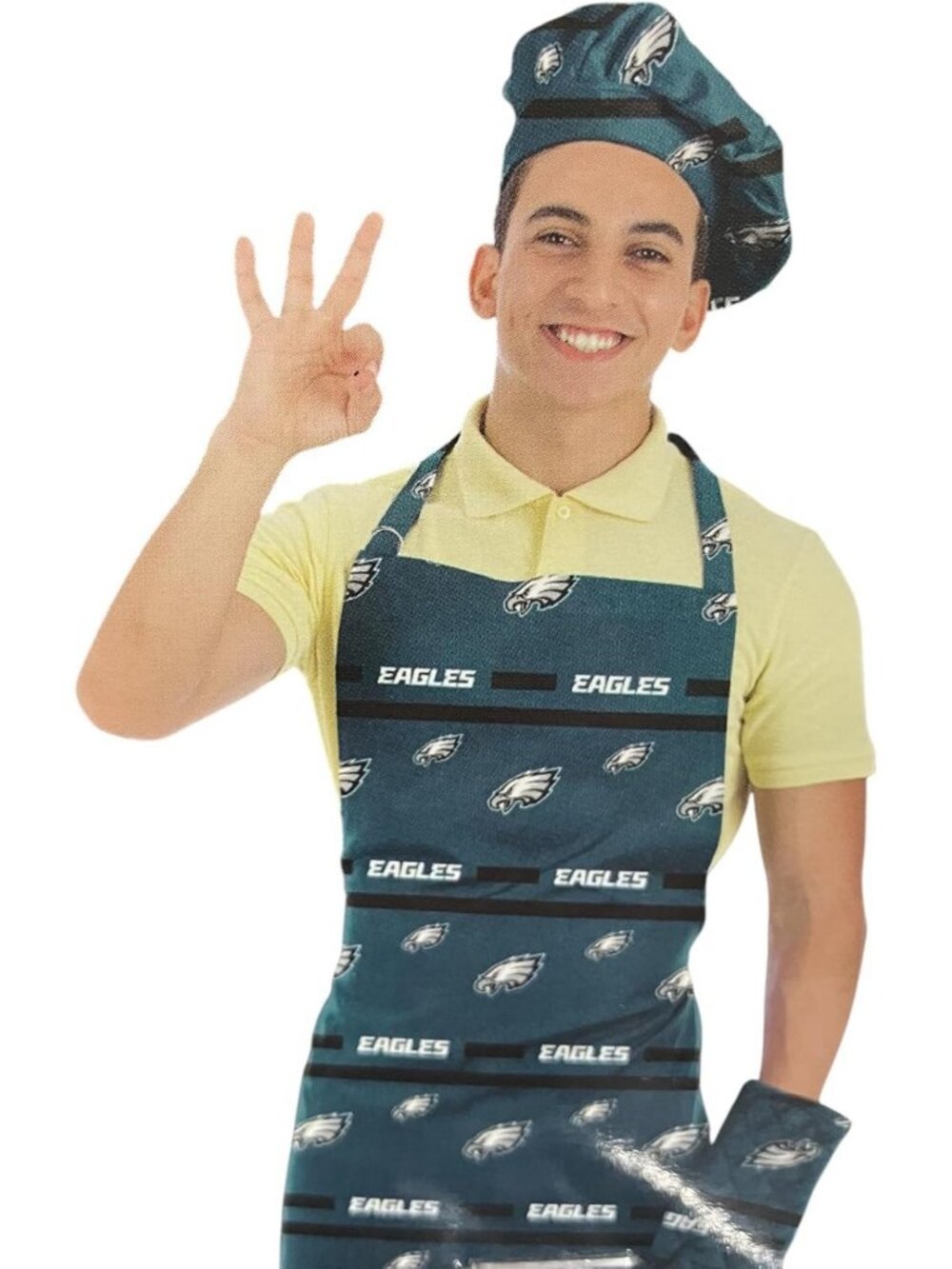 Northwest The Company Official NFL 3-Piece Apron, Oven Mitt and Chef Hat Set